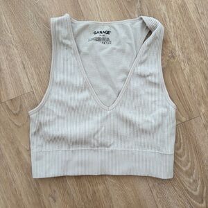 GARAGE RIBBED CROP TANK TOP